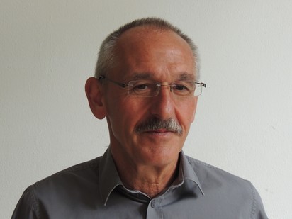 Oberstudienrat <b>Jürgen Heinzmann</b>, Lehrer für Biologie und Mathematik, <b>...</b> - __tn__ecics_15468_27997_560_9999