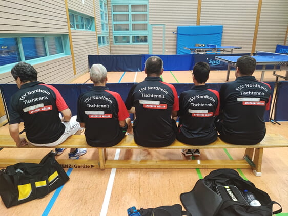 Rundenstart 23/24 mit neuen Trikots