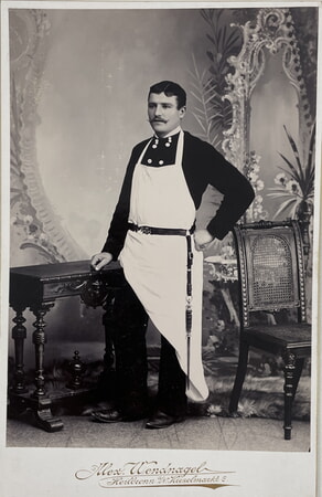 Adolf Siegler, Metzger und Fortunawirt *1880+1958 (Wendnagel - Prägedruck in Gold)