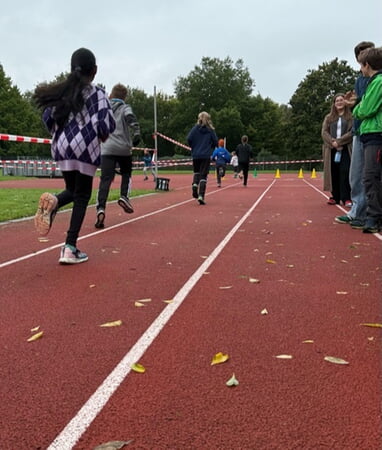Spendenlauf am H&ouml;gy 2025