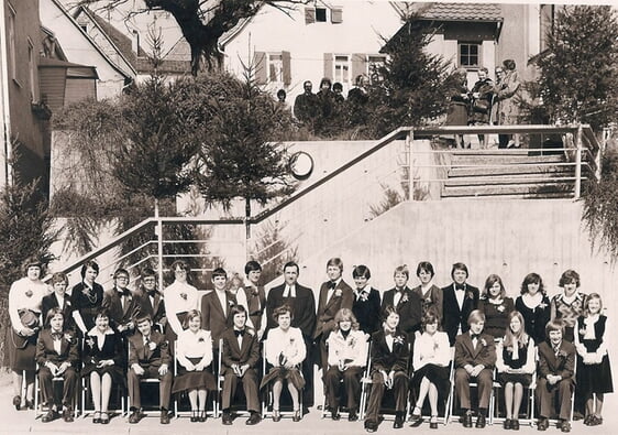 Konfirmandengruppe I mit Pfarrer Rudolf Eberle &ndash; 25.03.1976