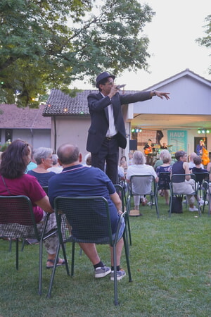 Alessandro Mega und die Band Quartetto Corleone bringen „Ritmo Italiano“ in den Park