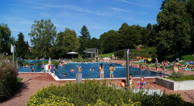 Sichern Sie sich heute schon ihre Dauerkarte f&uuml;rs Nordheimer Freibad