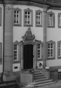 Im Rokokostil erbautes Pfarrhaus