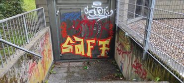 Bild Grafiti Sporthalle 1