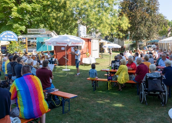 16 Gottesdienst Sonntag