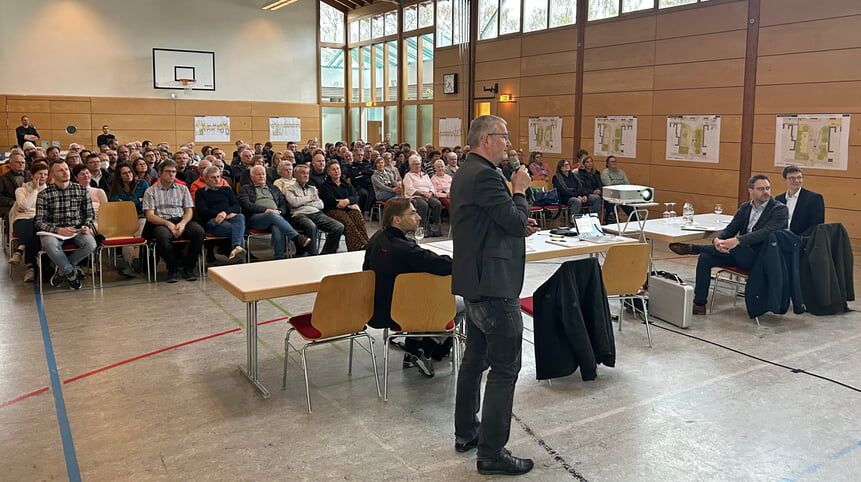 Bürgerinformation in der Willy-Weidenmann-Halle in Nordhausen.